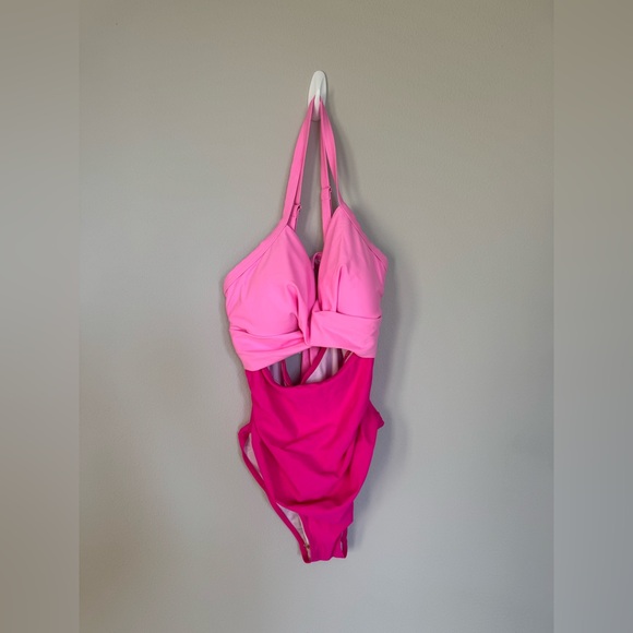 Bathing suit in Pink - Picture 4 of 5